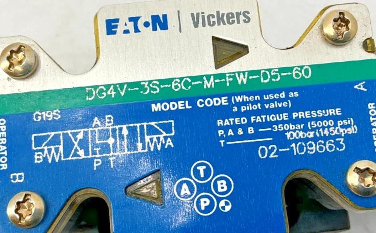 Used Eaton Vickers DG4V-3S-6C-M-FW-D5-60 Direction Valve 1450PSI W/O Coils
