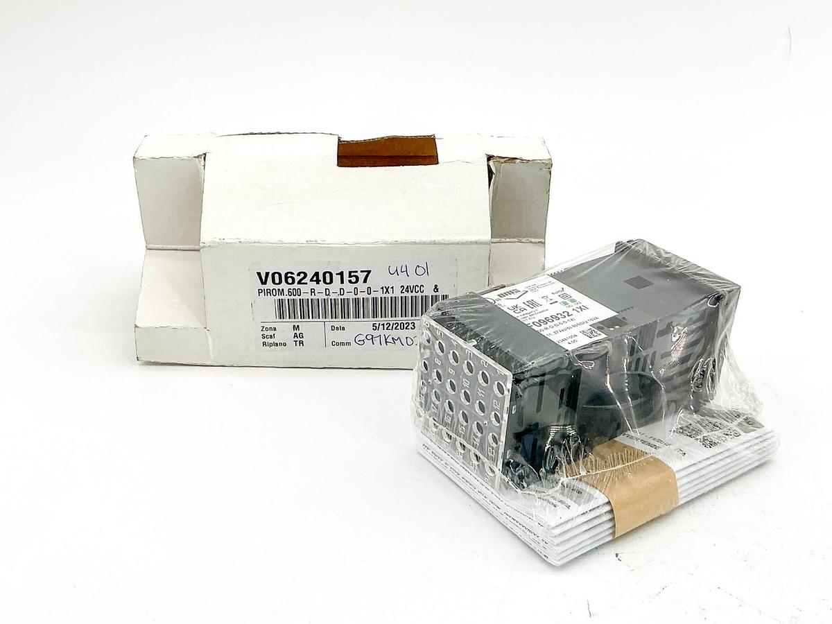New OMS 600-R-D-D-0-0-1XI Temperature Control Unit 11-27VAC 10VA F096932 1XI