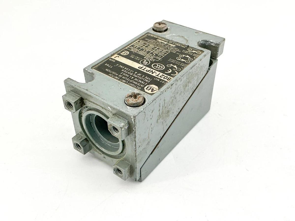 Used Allen Bradley 802T-NPTP Oiltight Limit Switch Body 120/300V 60A 7200VA Ser.J