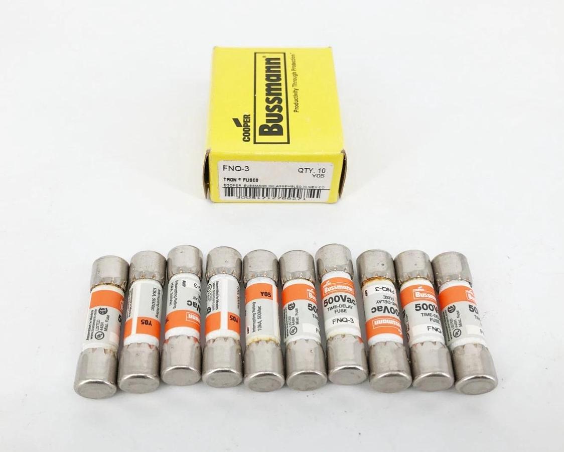 Box of 10 New Bussmann FNQ-3 Time-Delay Fuses 3A 500V