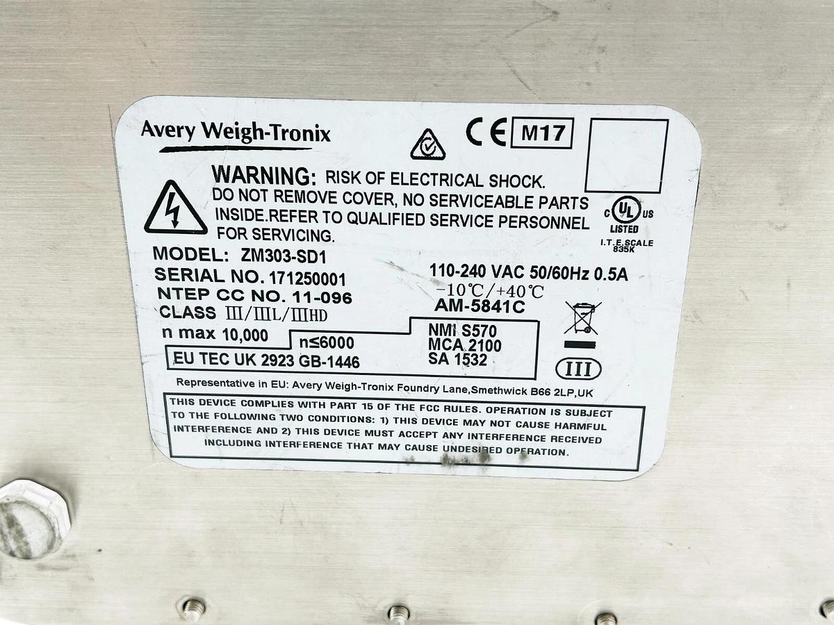 Used Avery Weigh-Tronix ZM303-SD1 Weight Indicator Multi-Function LCD Display 240V