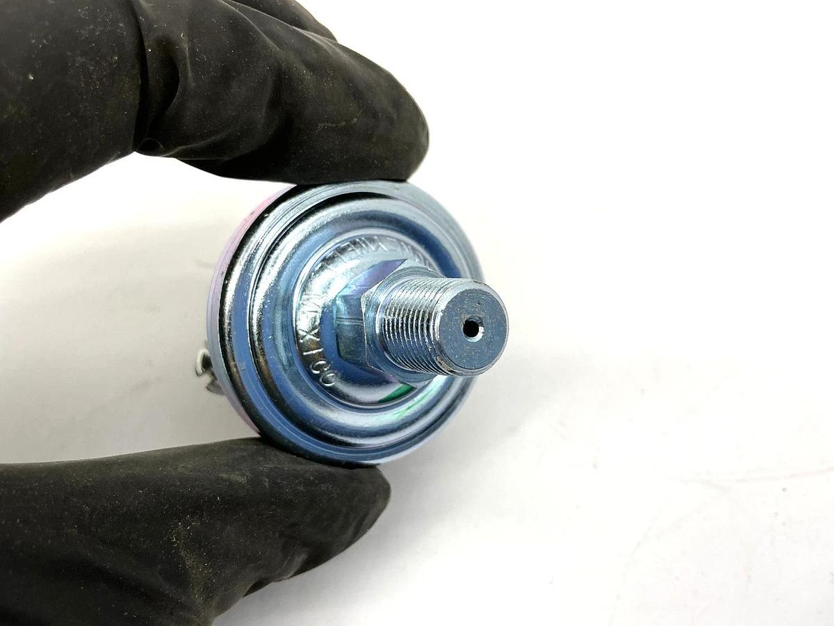 New Honeywell 76075-00001000-01 Pressure Switch 100PSI 76075-100-D
