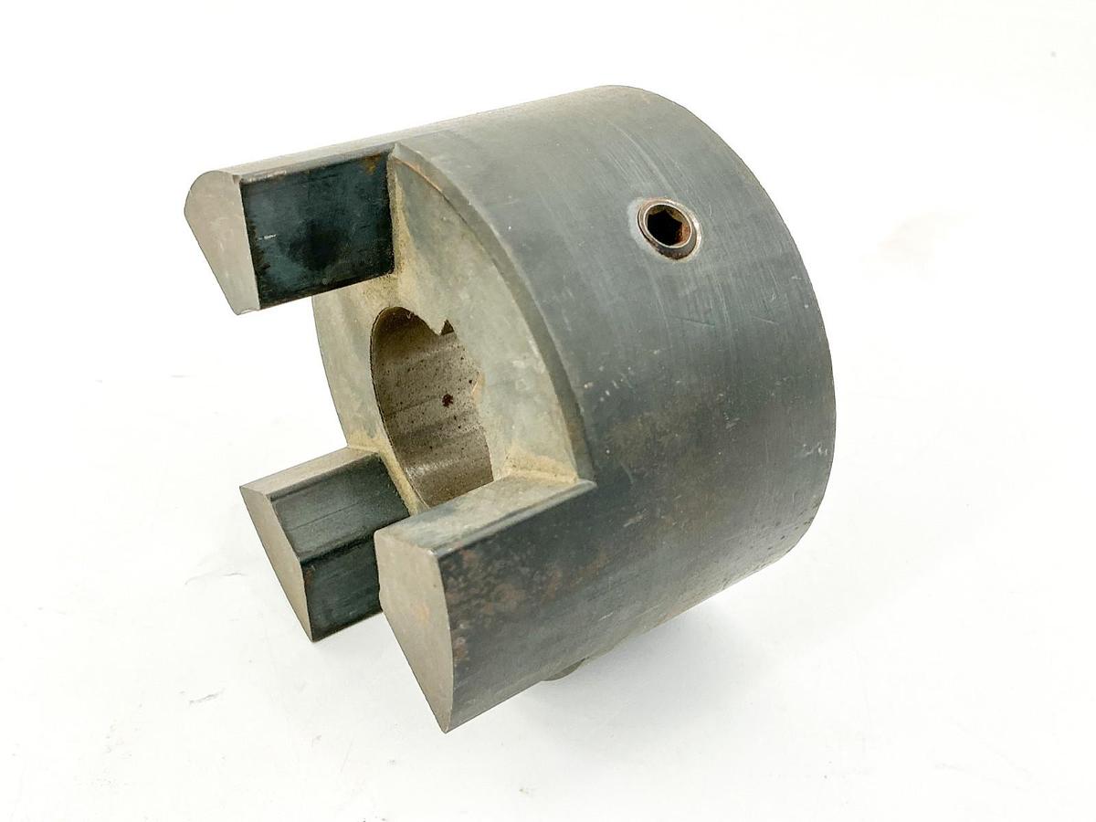 Used TB Woods L110-1-7/16 Coupling Jaw 1-7/17" Bore
