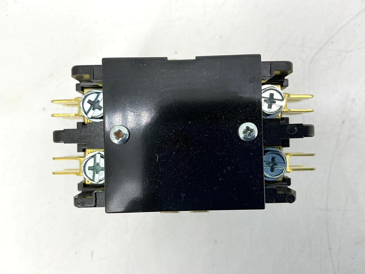 New Allen Bradley 400-DP25NB2 Ser A Definite Purpose Contactor 2P 480V 50/60HZ
