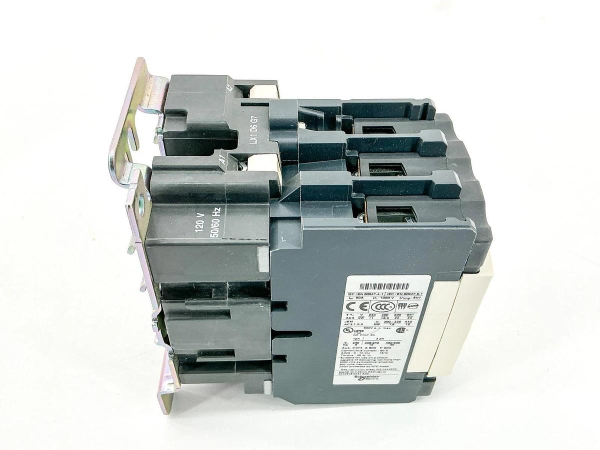 New Telemecanique LC1D40G7 Contactor 3P 120V 30HP 18.5kW 094856