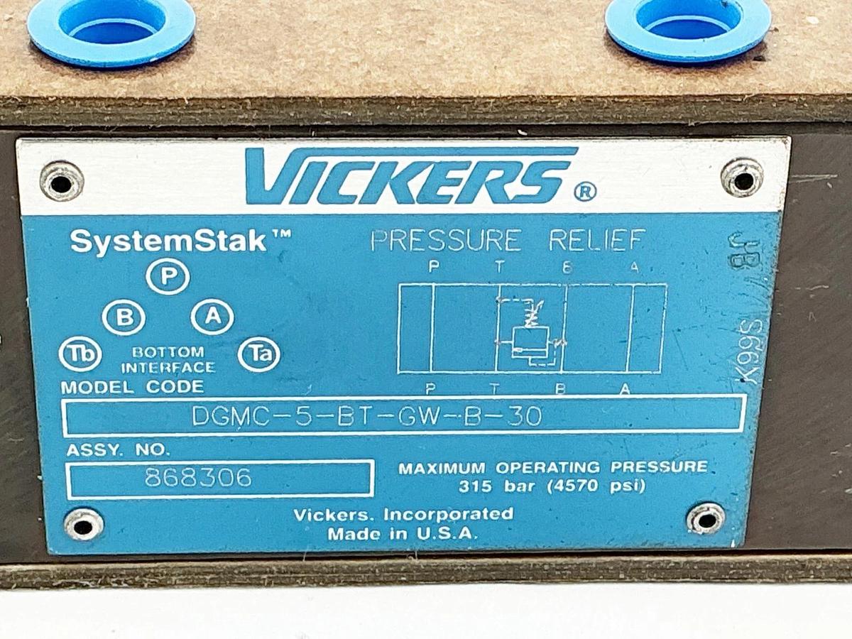 New Vickers DGMC-5-BT-GW-B-30 Pressure Relief Valve 315Bar 4570PSI - No Box