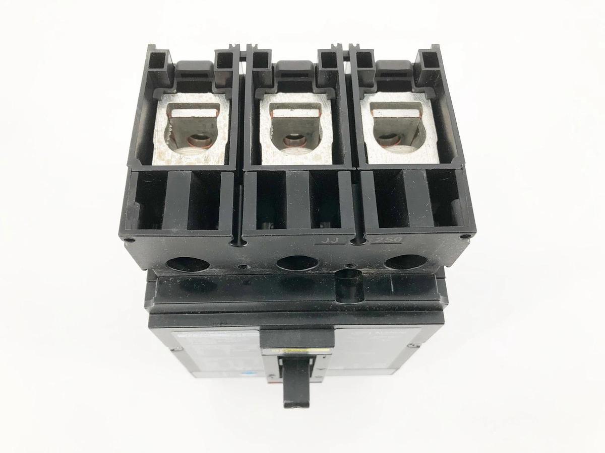 New Square D JJL36225 PowerPact Circuit Breaker 225A 3P 600V