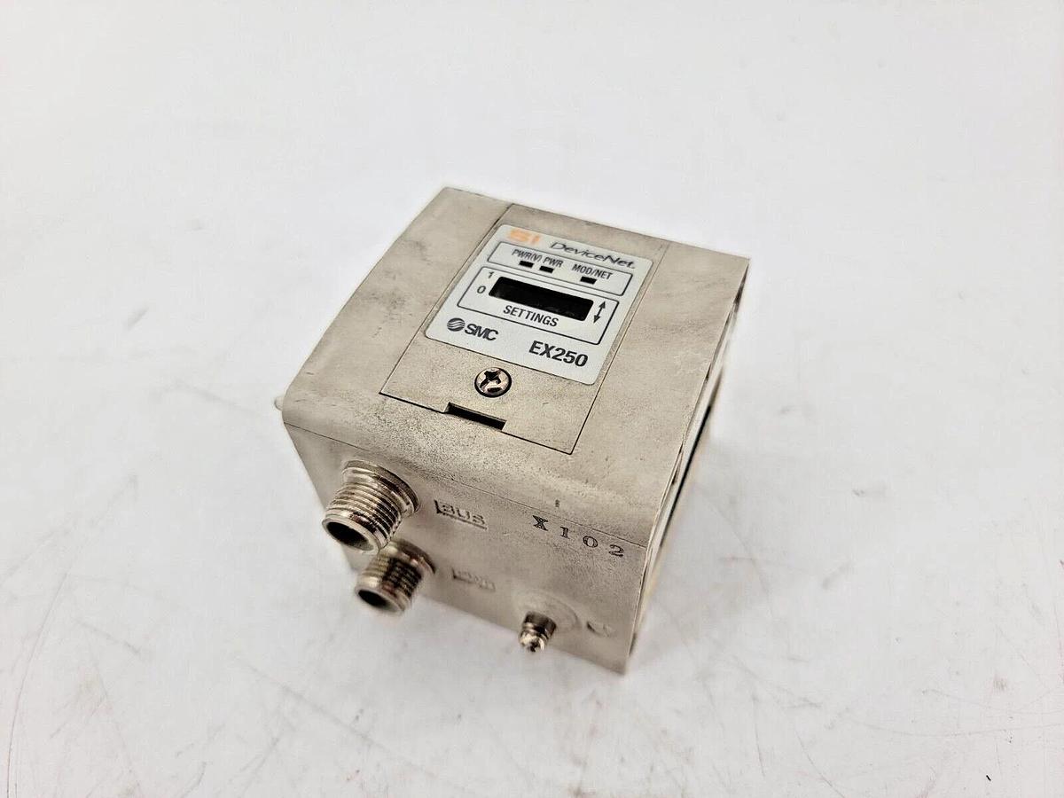 Used SMC EX250-SDN1 SI Unit 24VDC 100mA 32 I/O