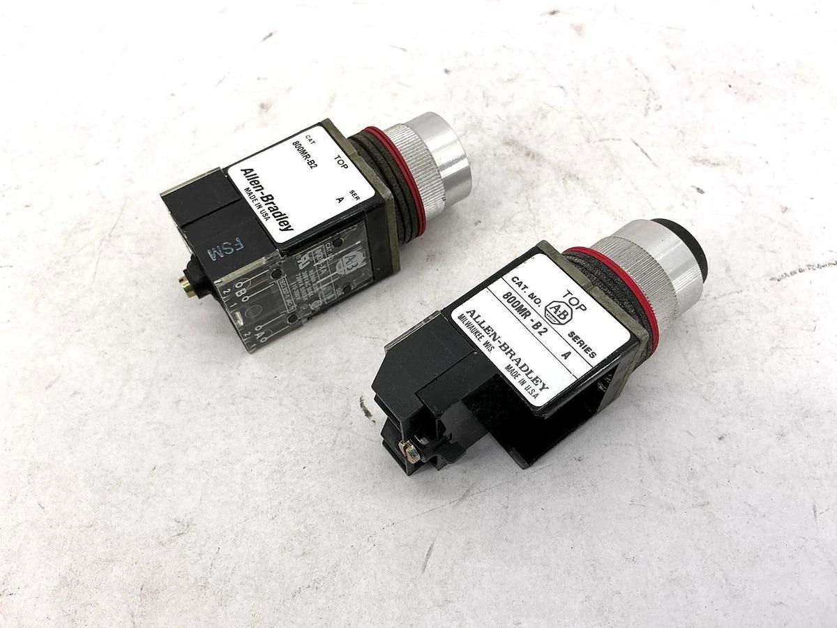 Used Lot of 2 Allen Bradley 800MR-B2 Ser A Pushbutton w/ Contact Block