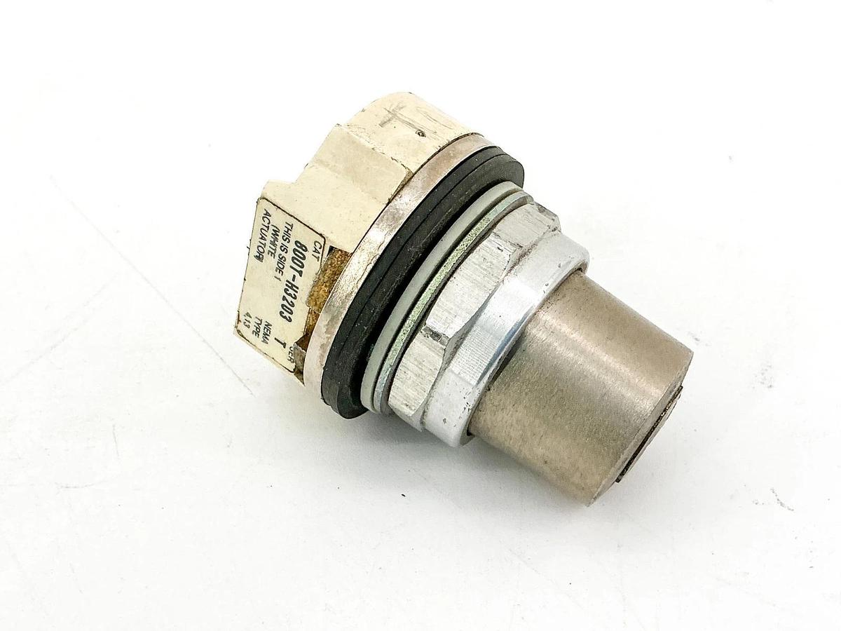 Used Allen Bradley 800T-H3203 Selector Switch Type 4/13 Ser.T - Missing Key