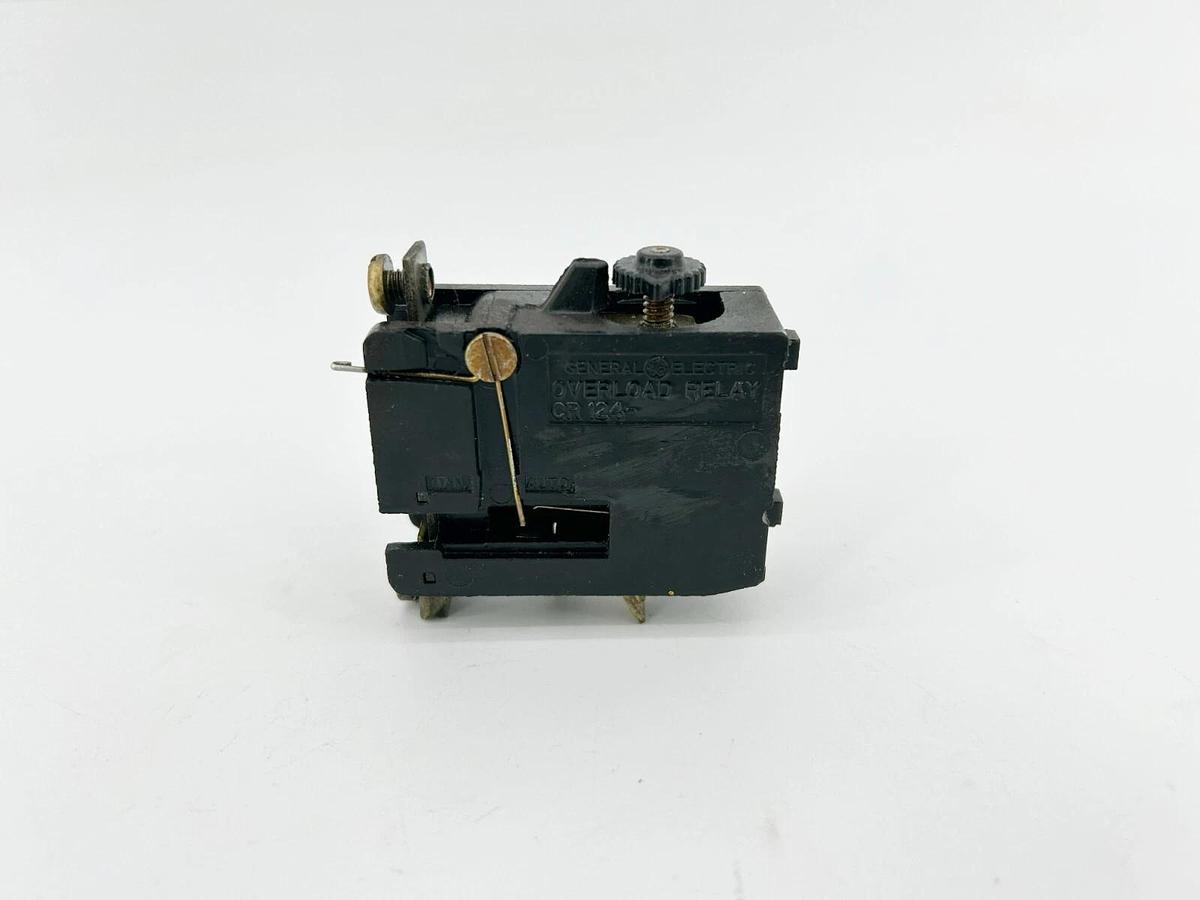 Used GE General Electric CR124 Overload Relay