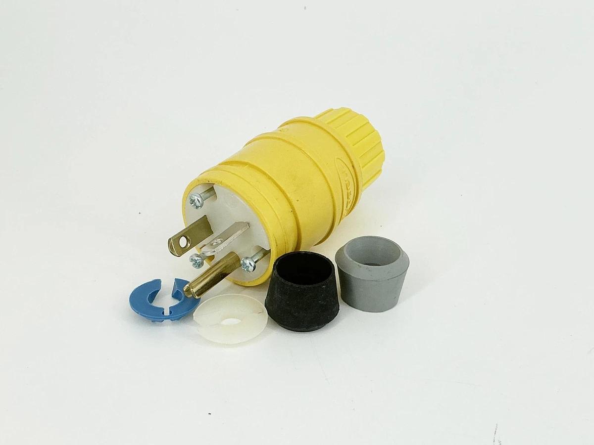 New Hubbell HBL14W33 Power Entry Connector 20A 125V 2P3W Yellow