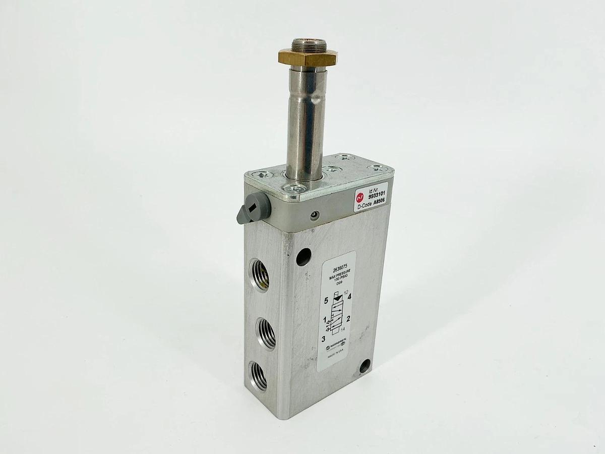 New Norgren 2636075 Solenoid Valve 150PSIG 9933101 W/O Coil - No Box