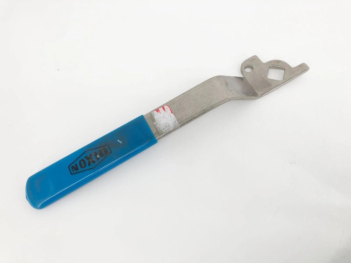 New Dixon 1-1/2" CF8M 1000WOG Tri-Clamp Ball Valve Stainless - No Box