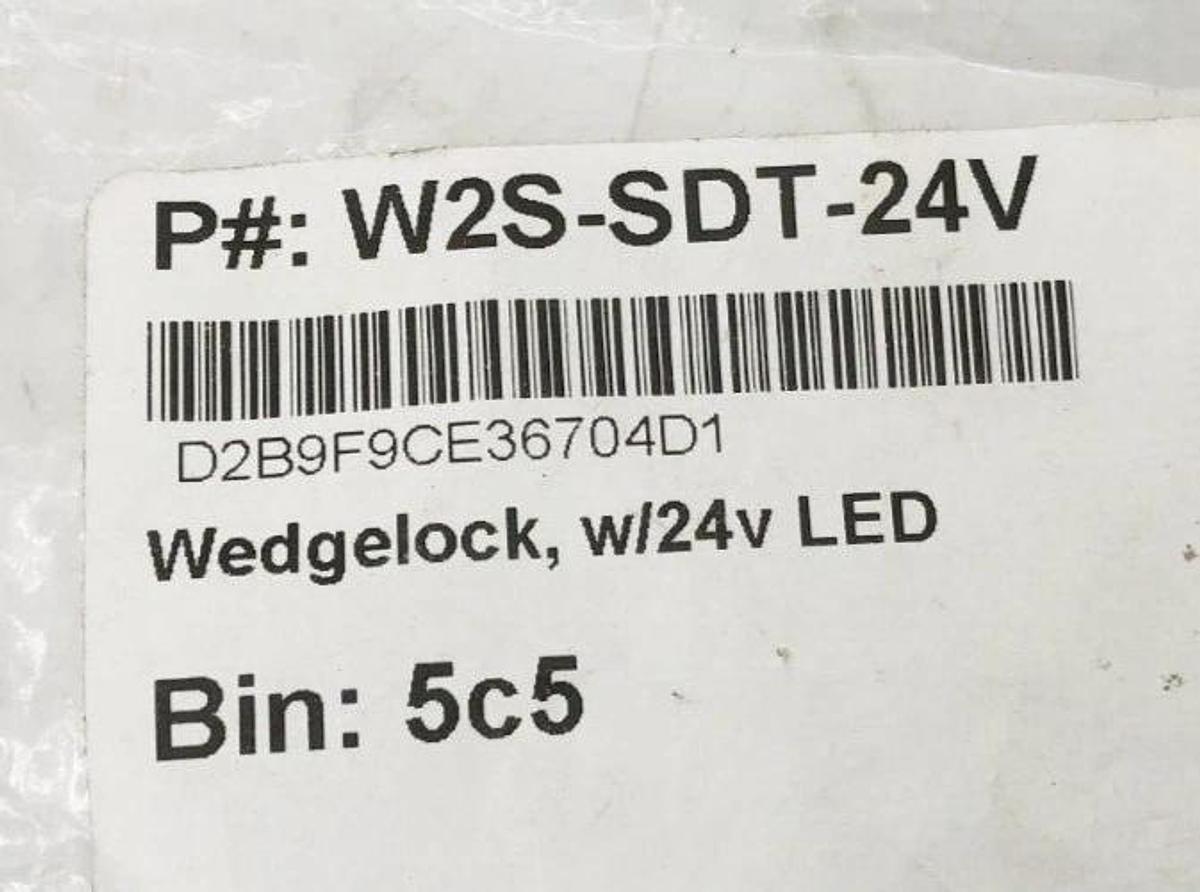 Lot of 5 New TE Connectivity W2S-SDT-24V Wedgelocks w/ 24VDC LED