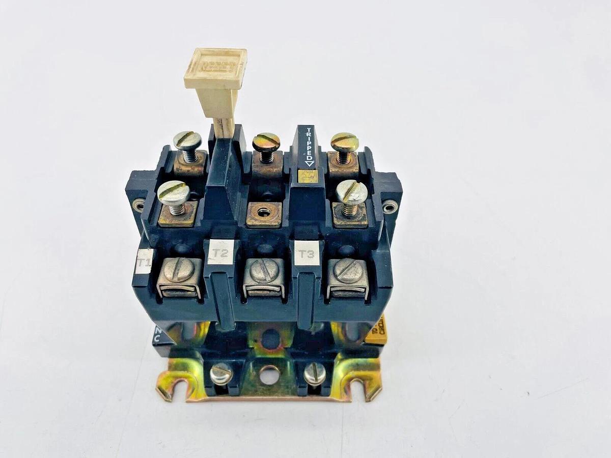 Used Allen Bradley 592-B0V16 Overload Relay 3P 120/600V NEMA A600 Open Type