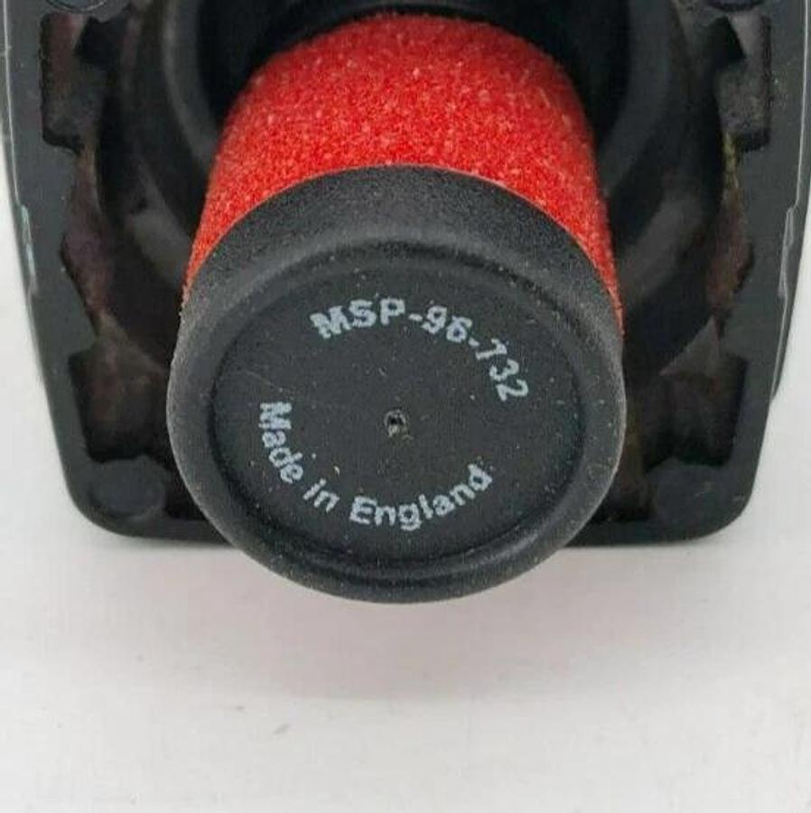 New Wilkerson M08-02-BS00 Coalescing Filter 1/4" NPT 0.5 Micron