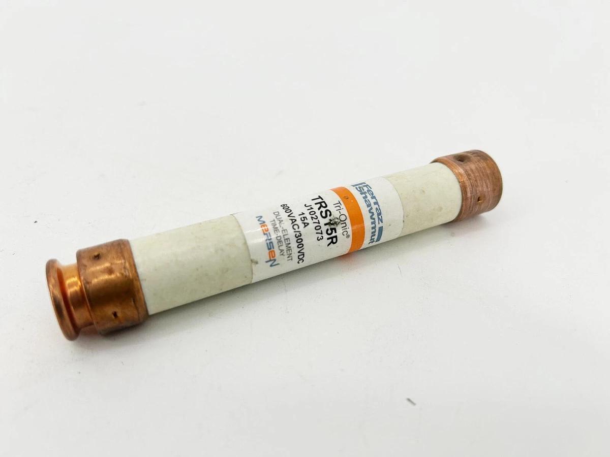 New Lot of 2 Ferraz Shawmut TRS15R Fuse 15A 600VAC 300VDC