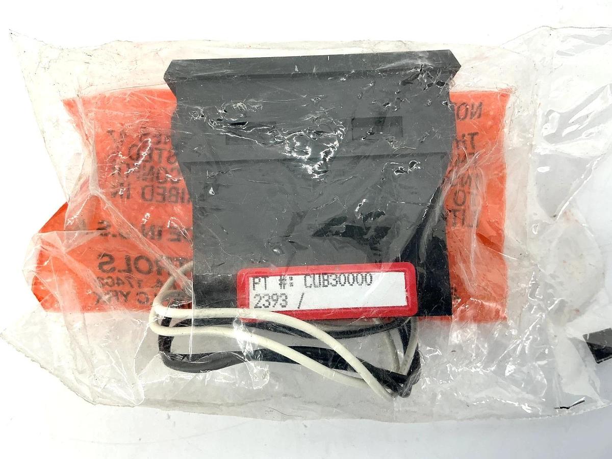 New Red Lion CUB30000 Counter 6-Digit LCD Display 2-Wire 3VDC CUB3 - No Box