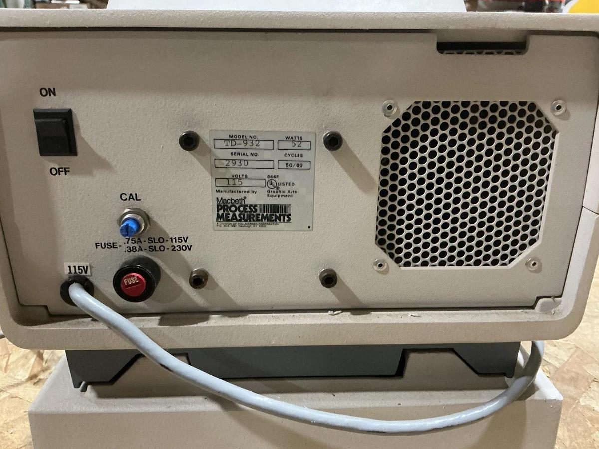 Used Macbeth Process Measurements TD-932 Densitometer 52Watts 50/60-Cycles 115V TD932