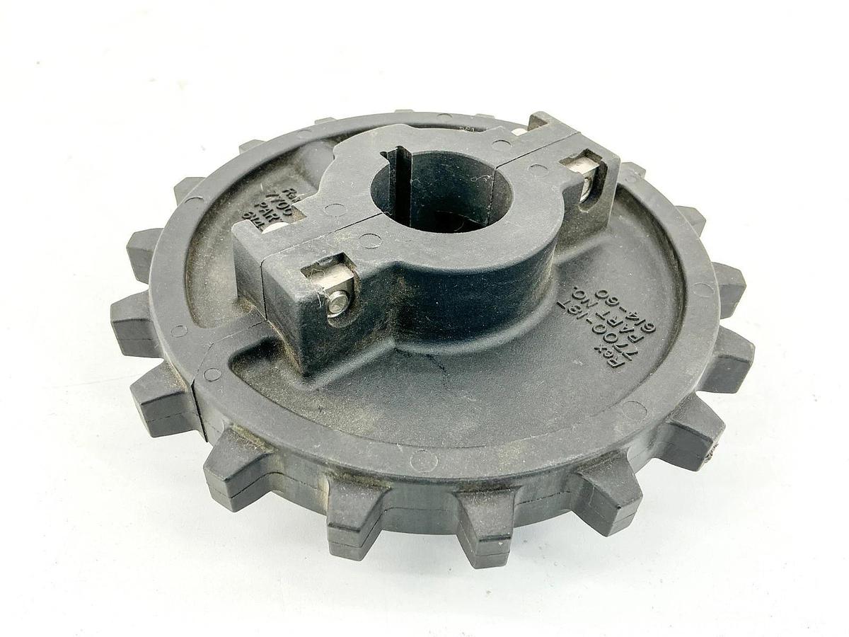 New Rexnord 10019874 Split Molded Sprocket NS7700-18T_1-1/4IN_1KW1SS_PA - No Box