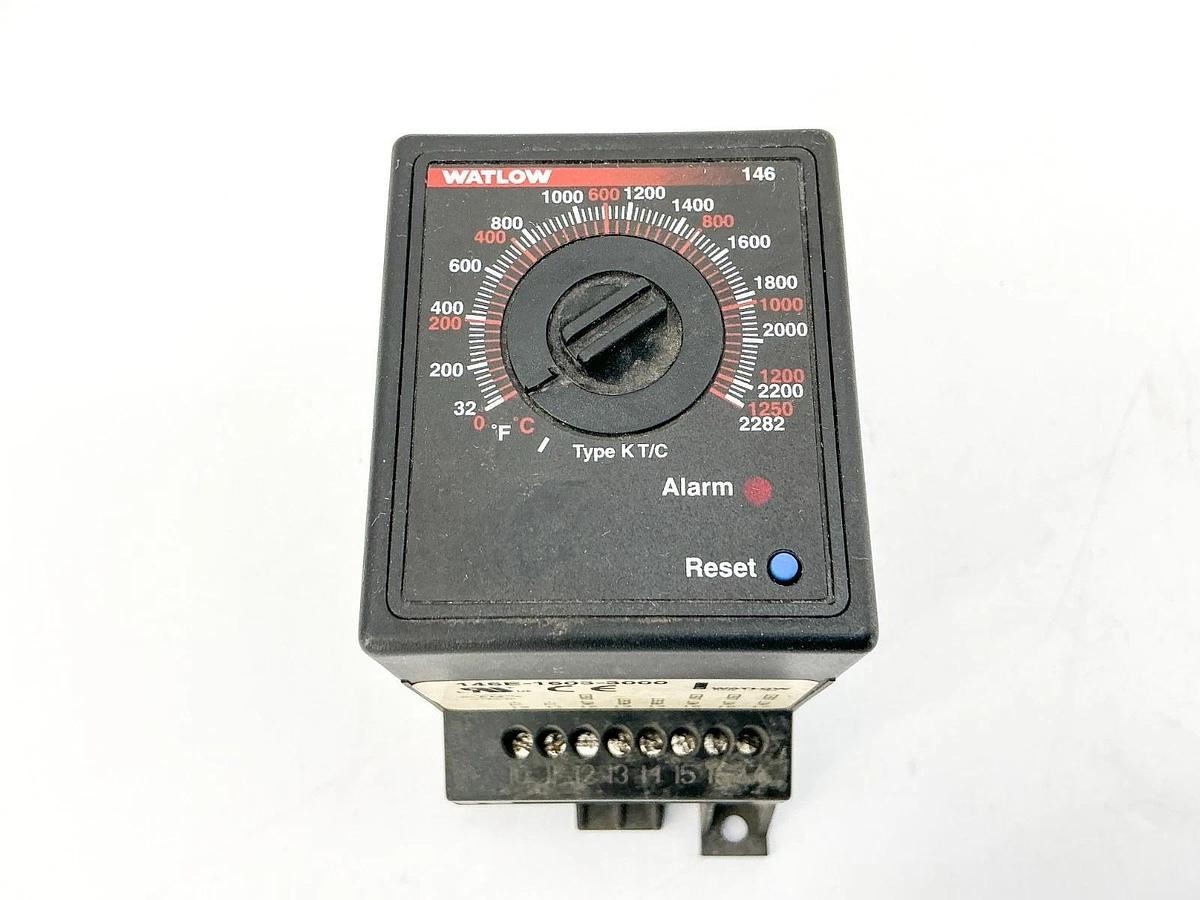New Watlow 146E-1603-3000 Temperature Regulator 120V 10VA - No Box