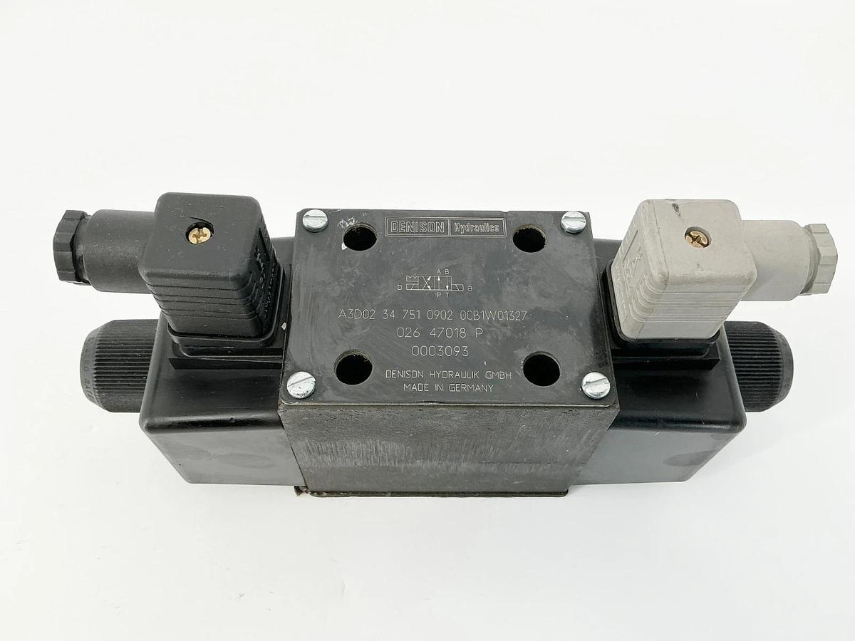 New Denison A3D02 34 751 0902 00B1W01327 Solenoid Valve 115V 60Hz 026 47018 P