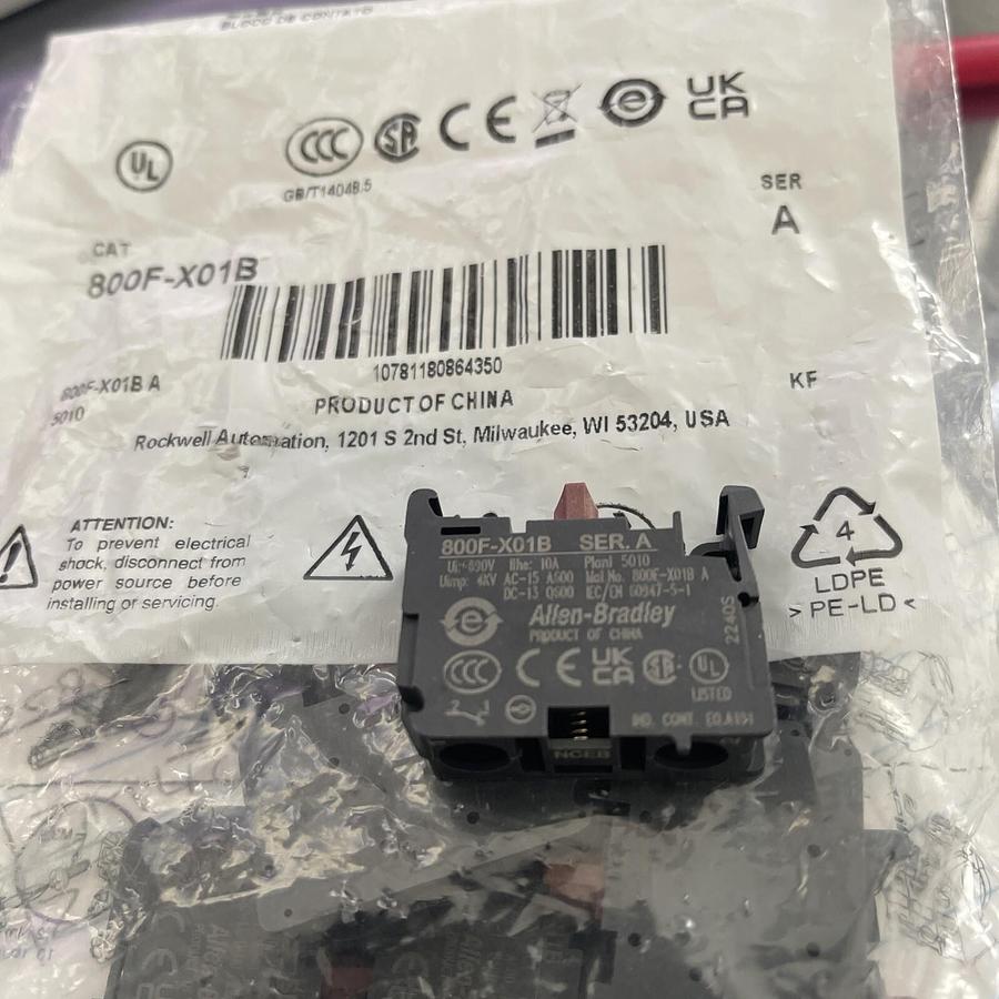 New Lot of 3 Allen Bradley 800F-X01L Contact Block 690V 4KV 10A Ser.A - No Box