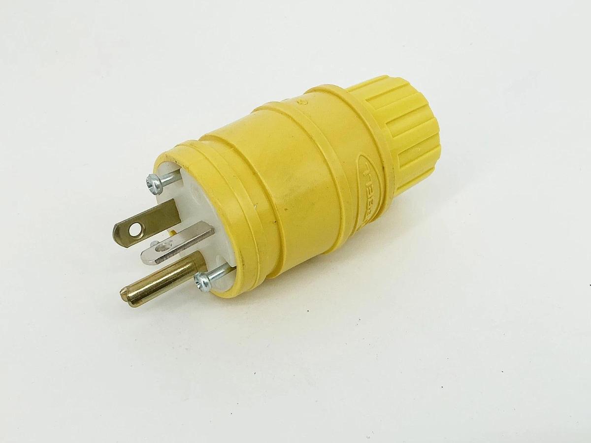 New Hubbell HBL14W33 Power Entry Connector 20A 125V 2P3W Yellow