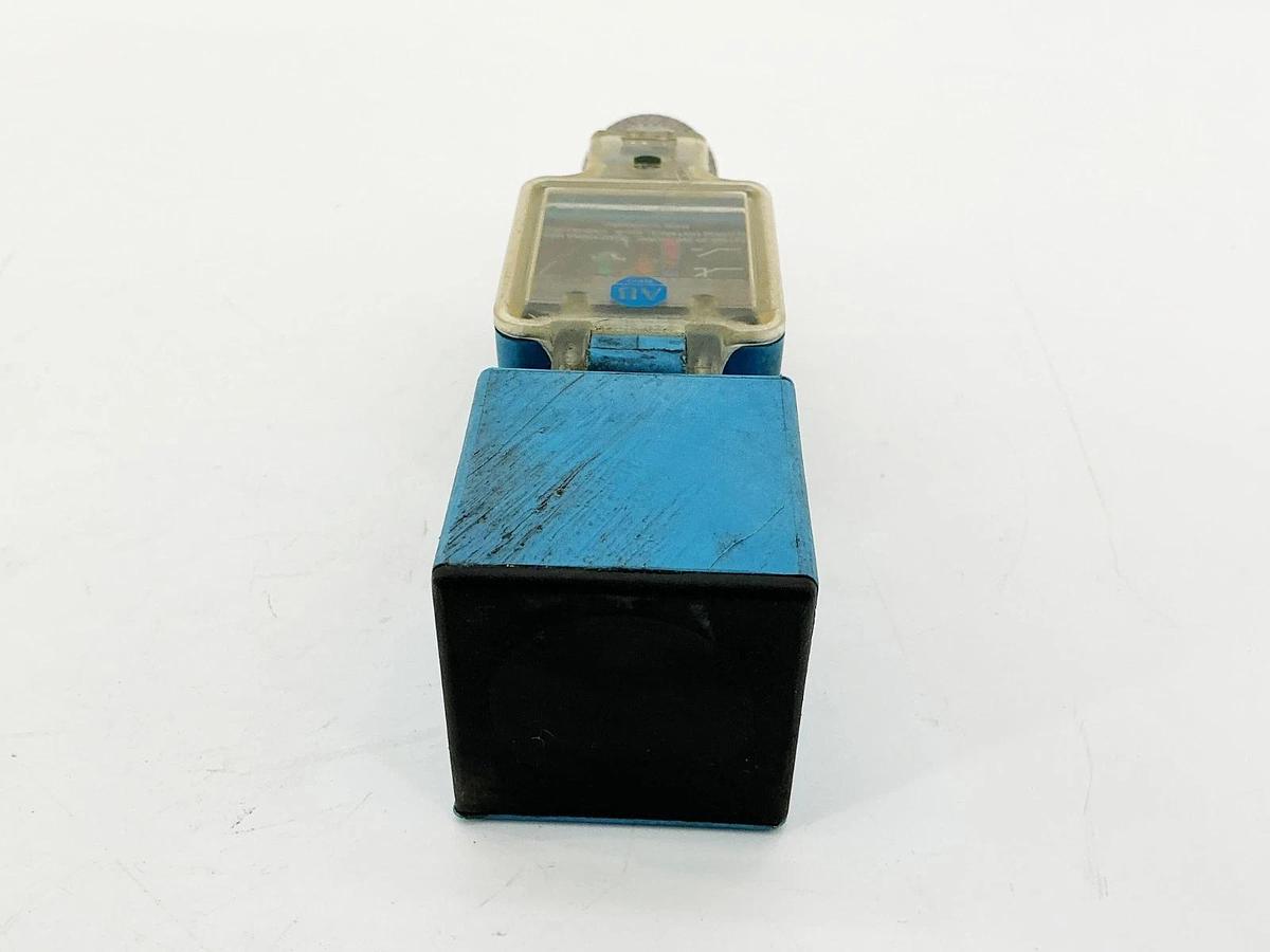 Used Allen Bradley 871L-B40E40-T2 Proximity Sensor 250V 400mA 40MM Sensing Ser.A