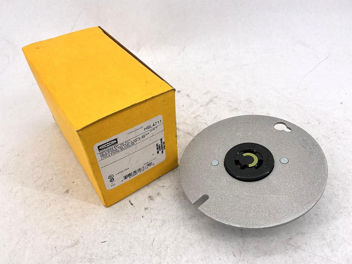 New Hubbell HBL4711 Single Recep On 4" Metal Twist-Lock 2-Pole 15A 125V
