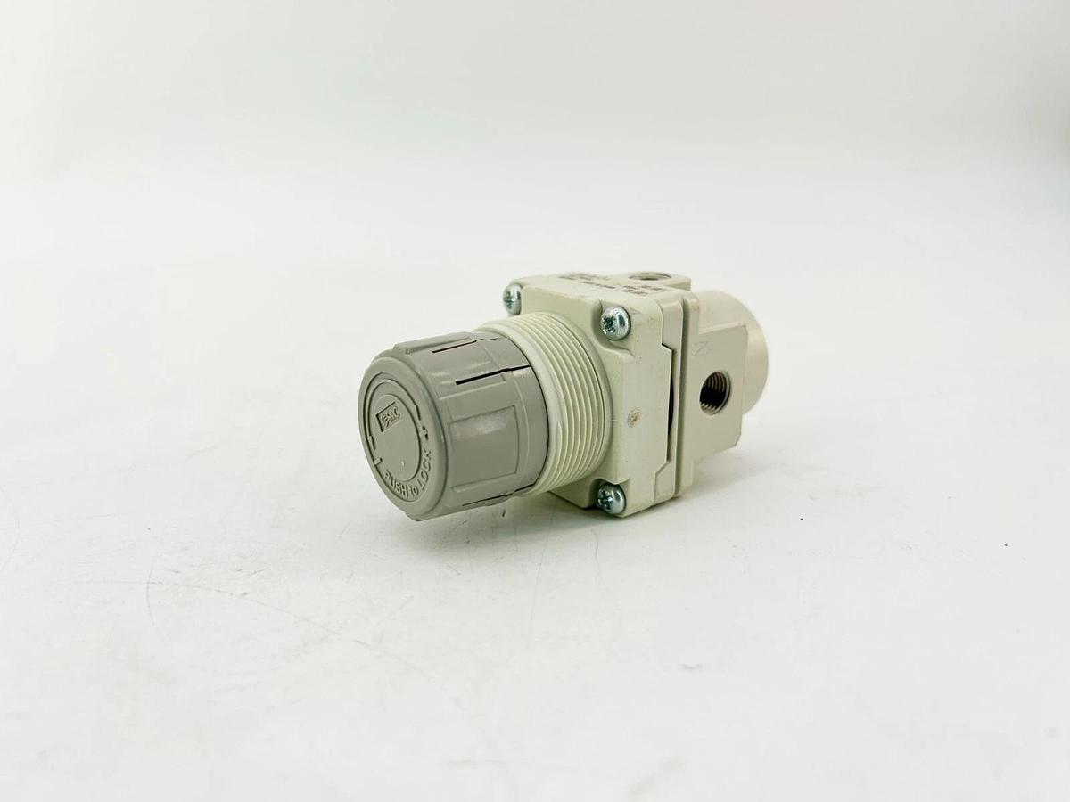 New SMC AR20-N01-Z-A Pressure Regulator 60PSI