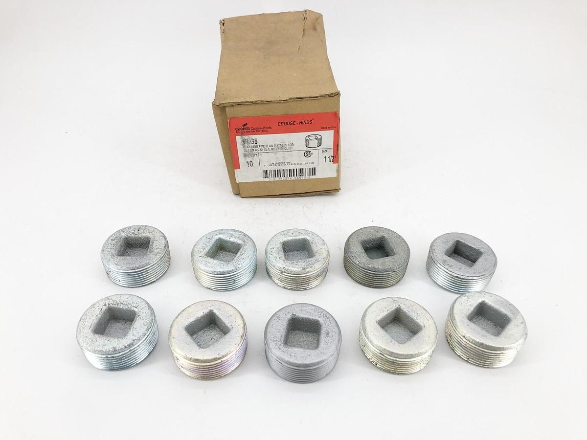 Box of 10 New Cooper Crouse-Hinds PLG5 1-1/2" Recessed Plugs