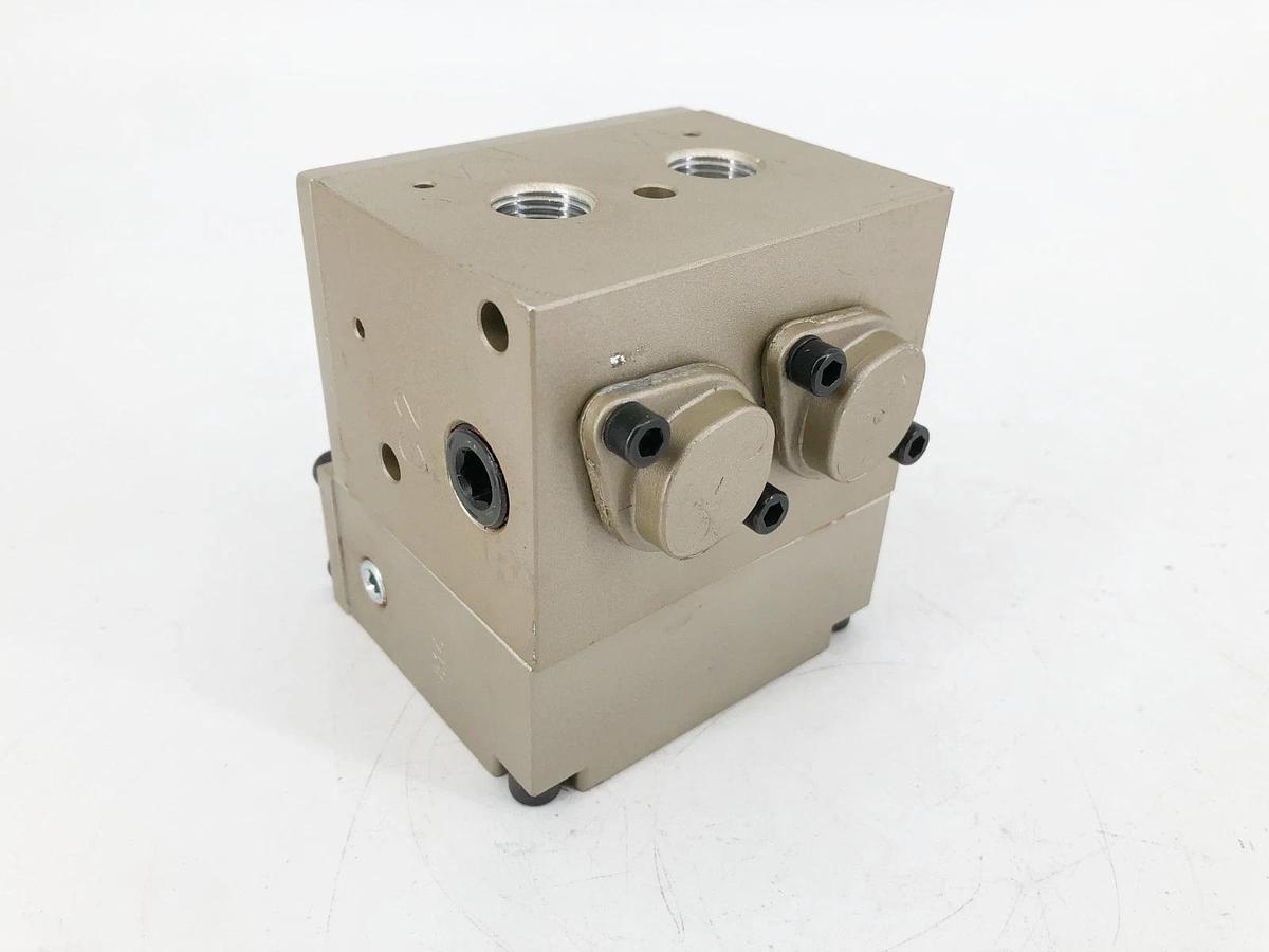 New Ross 2768C3901 Dual Pilot Operated Check Valve 3/8" NPT w/ Blowdown