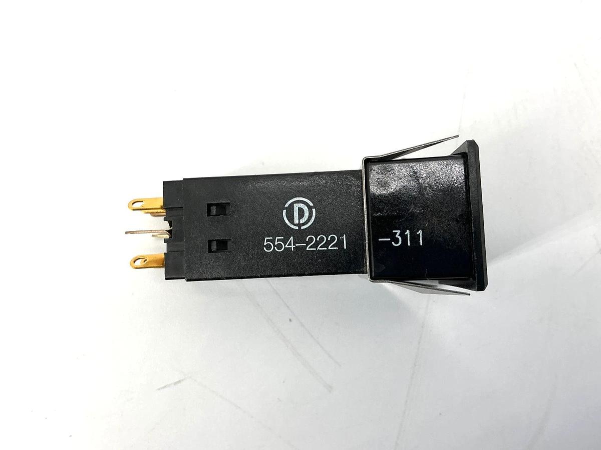New Dialight 554-2221-311 Illuminated Pushbutton Lamp Holder 8Pin 1A 125V No Box