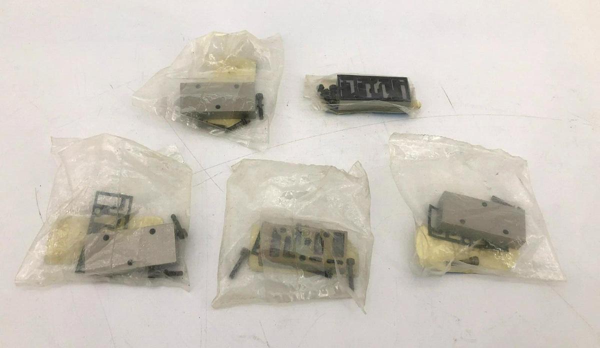 Lot of 5 New SMC VVFS2000-10A Blank Station Kits