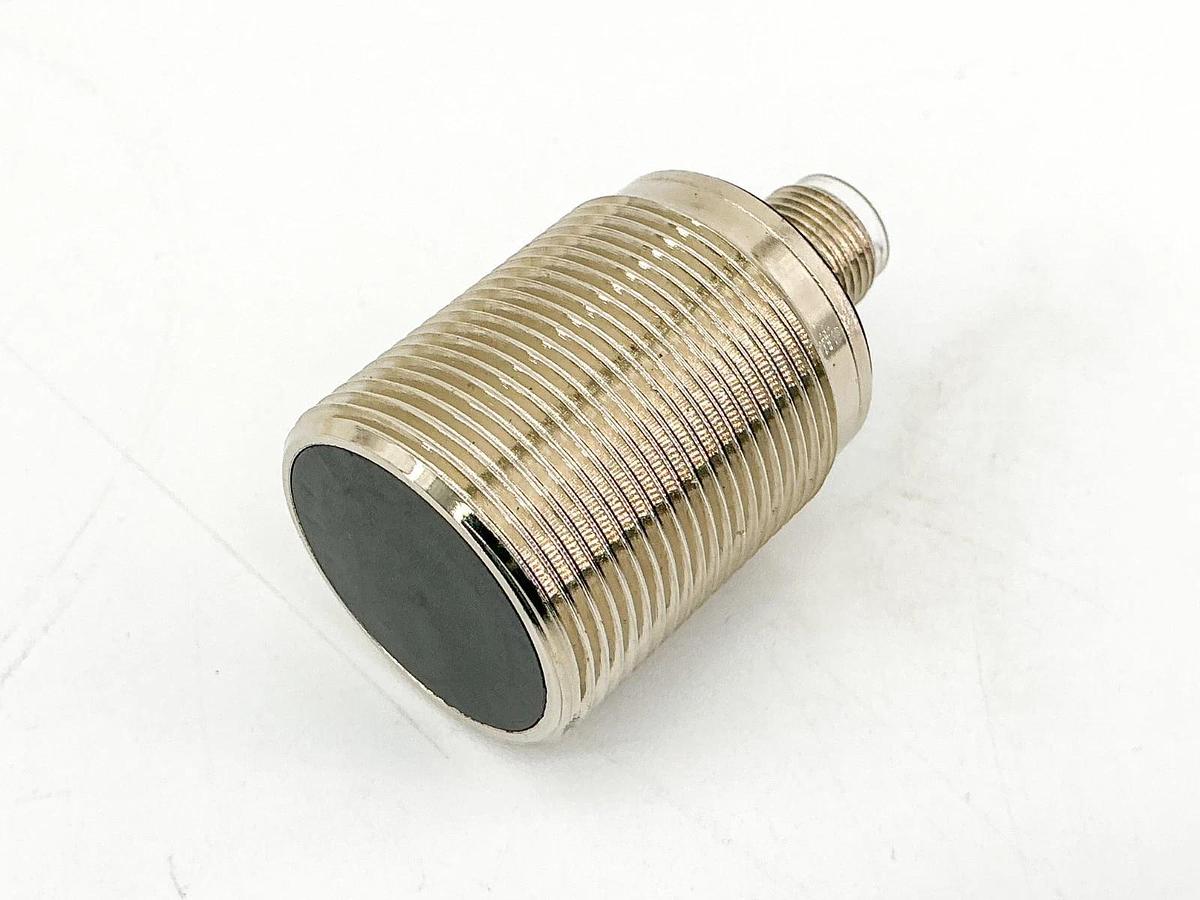 New Allen Bradley 872C-MH15NP30-D4 Inductive Proximity Sensor 30VDC 200mA Ser.E
