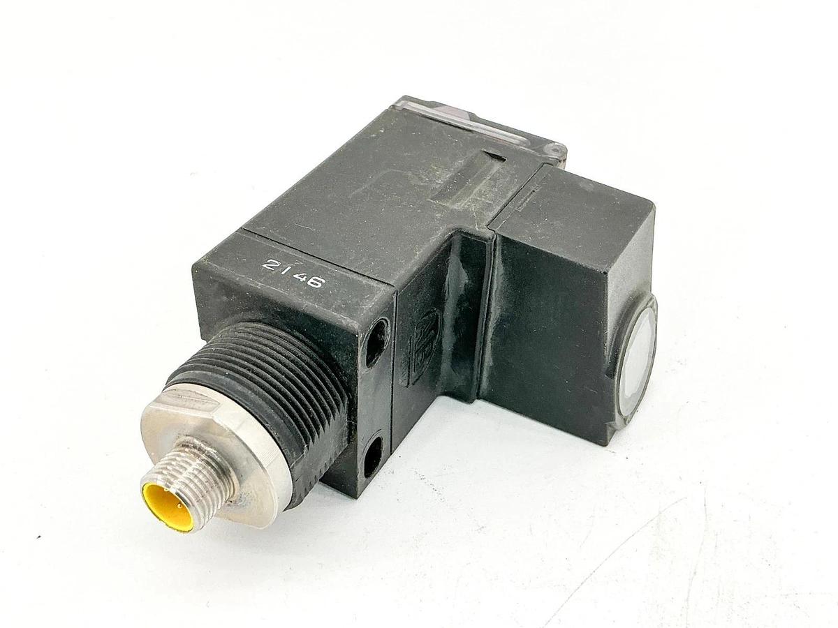 New Allen Bradley 42GRC-9200-QD Photoswitch Sensor 10-30VDC 4VA Ser.B -No Box