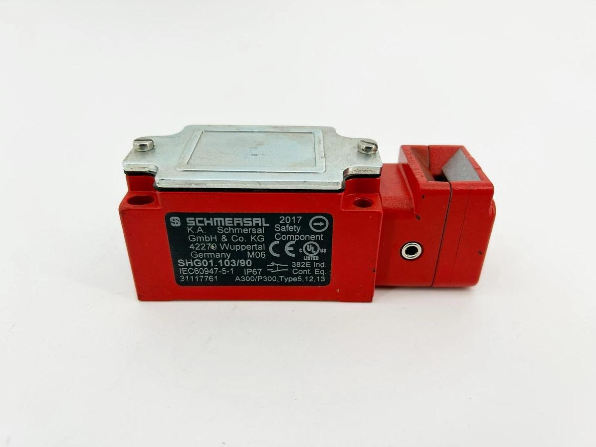 New Schmersal SHG01.103/90 Snap Action Safety Switch