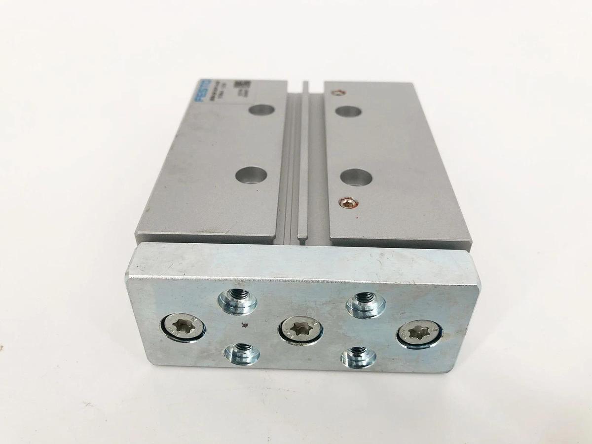 New Festo DFM-20-50-P-A-GF Pneumatic Guided Cylinder 170844