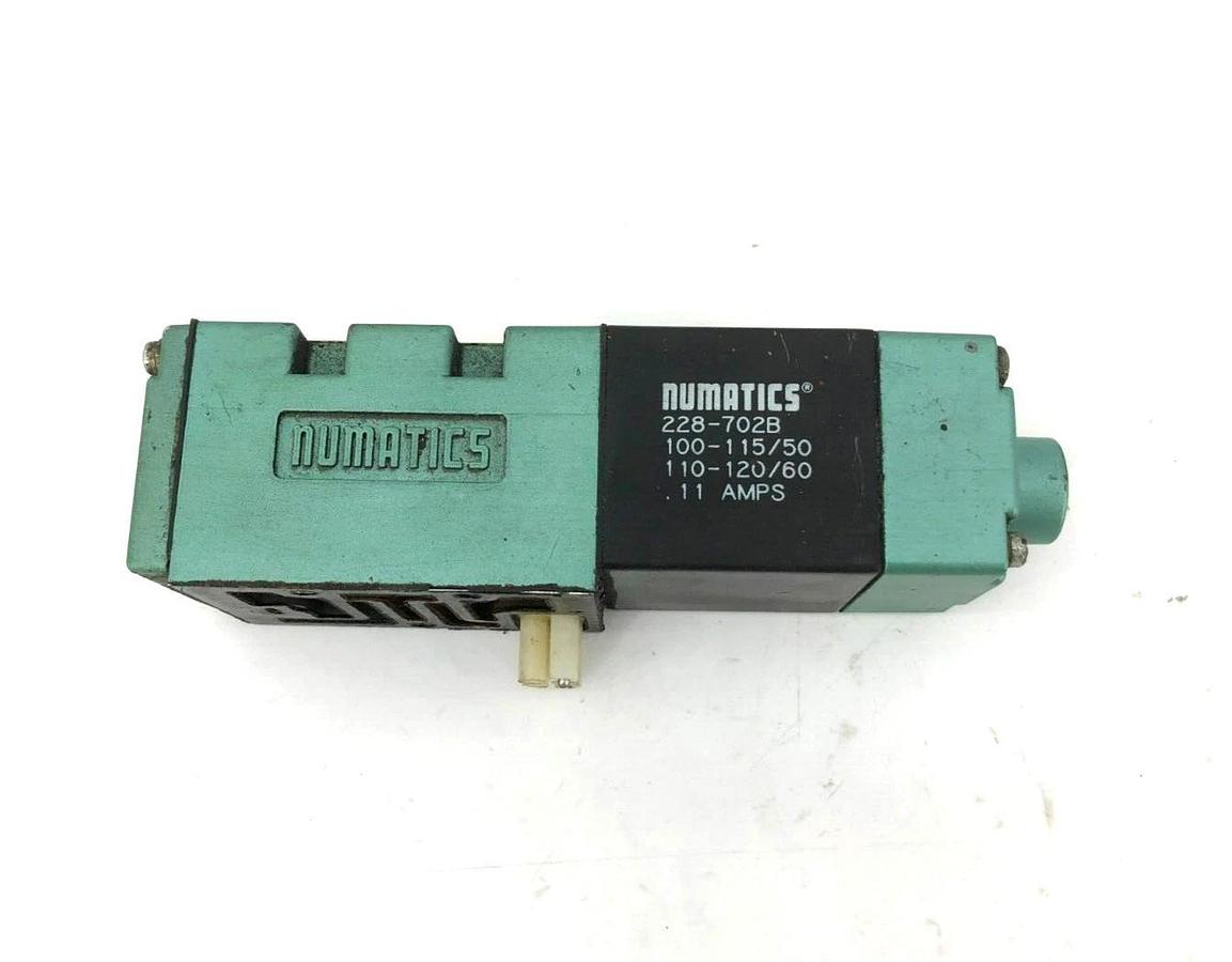 Used Numatics 152SA43AK Solenoid Valve 120V 50/60Hz .11A 15SA400K