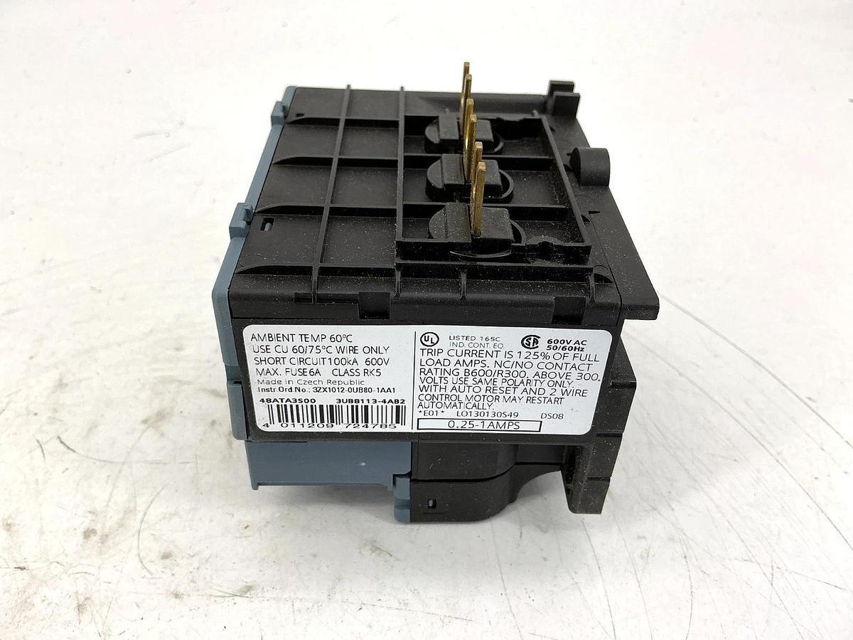 New Siemens 48ATA3S00 Solid State Overload Relay 3Ph .25-1A 50/60HZ 3UB8113-4AB2