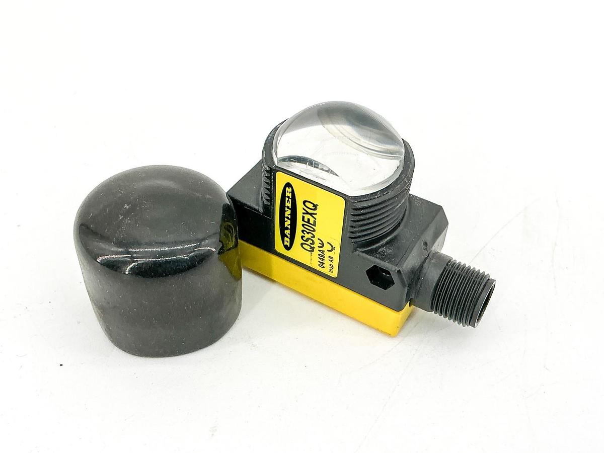 New Banner QS30EXQ World-Beam Photoelectric Sensor 10-30VDC 71561  -No Box