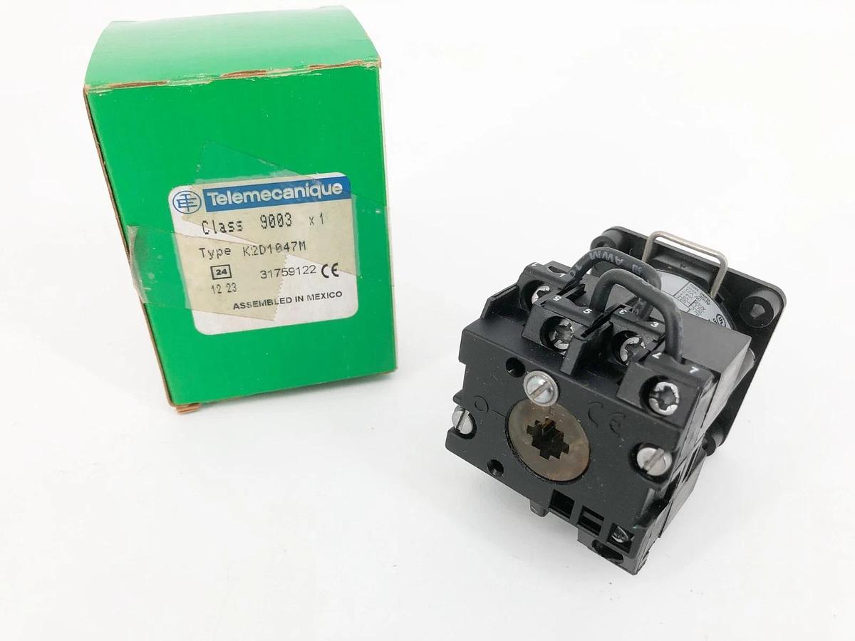 New Telemecanique 9003K2D1047M Cam Switch 300VAC 12A