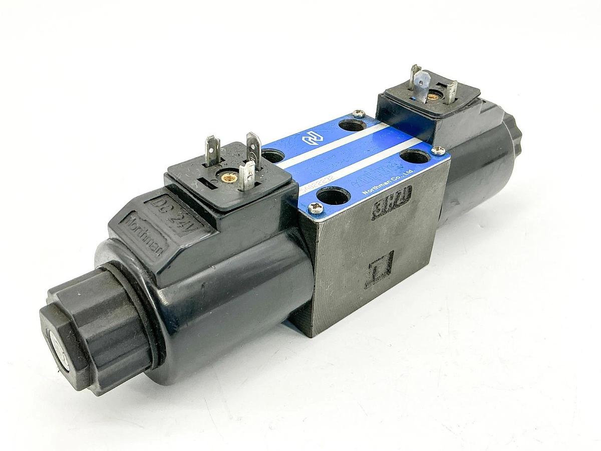 Used Northman SWH-G02-C2-D24-20 Hydraulic Directional Valve 24VDC