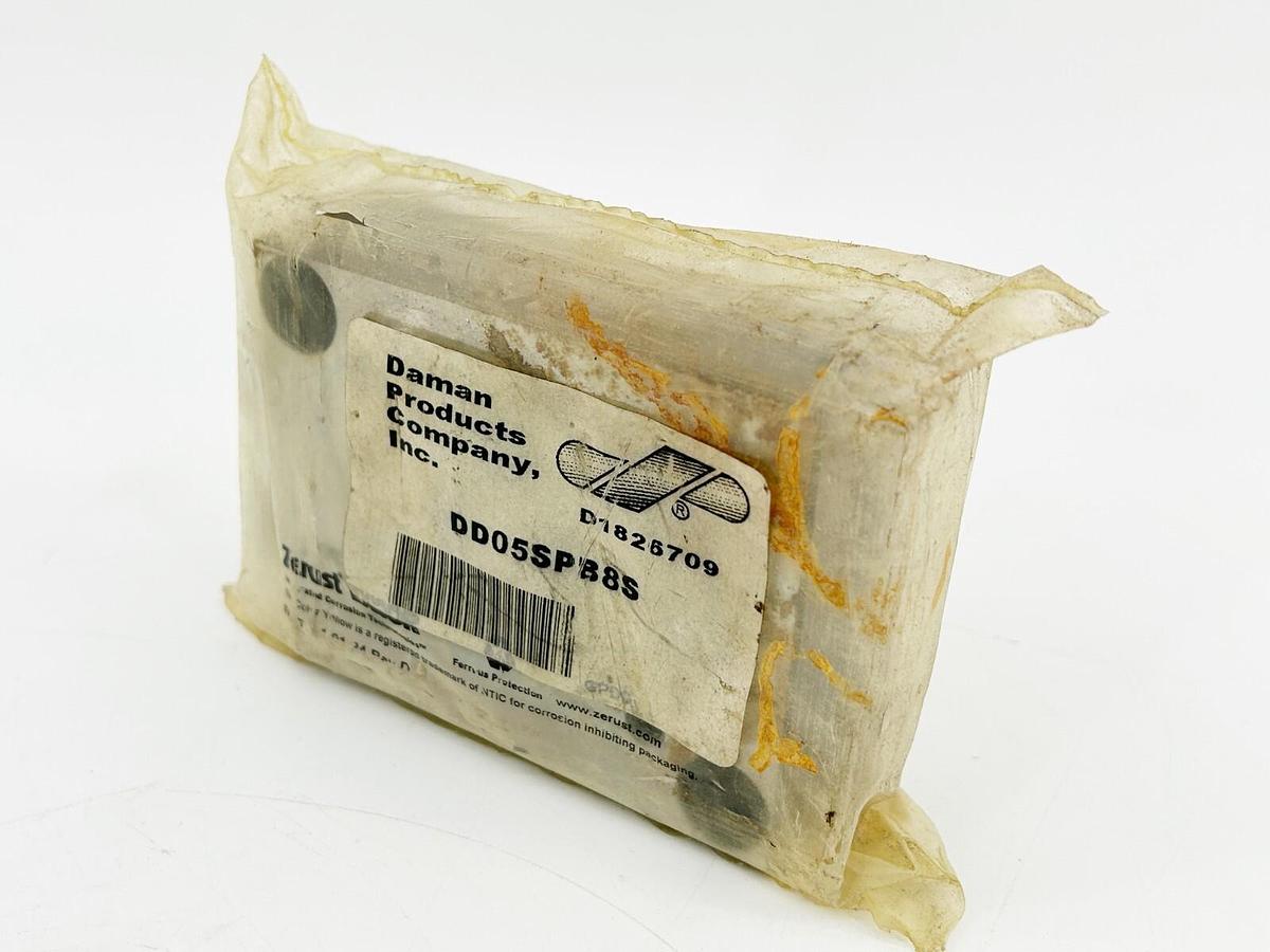 New Daman Products DD05SPB8S Ductile Valve Subplate