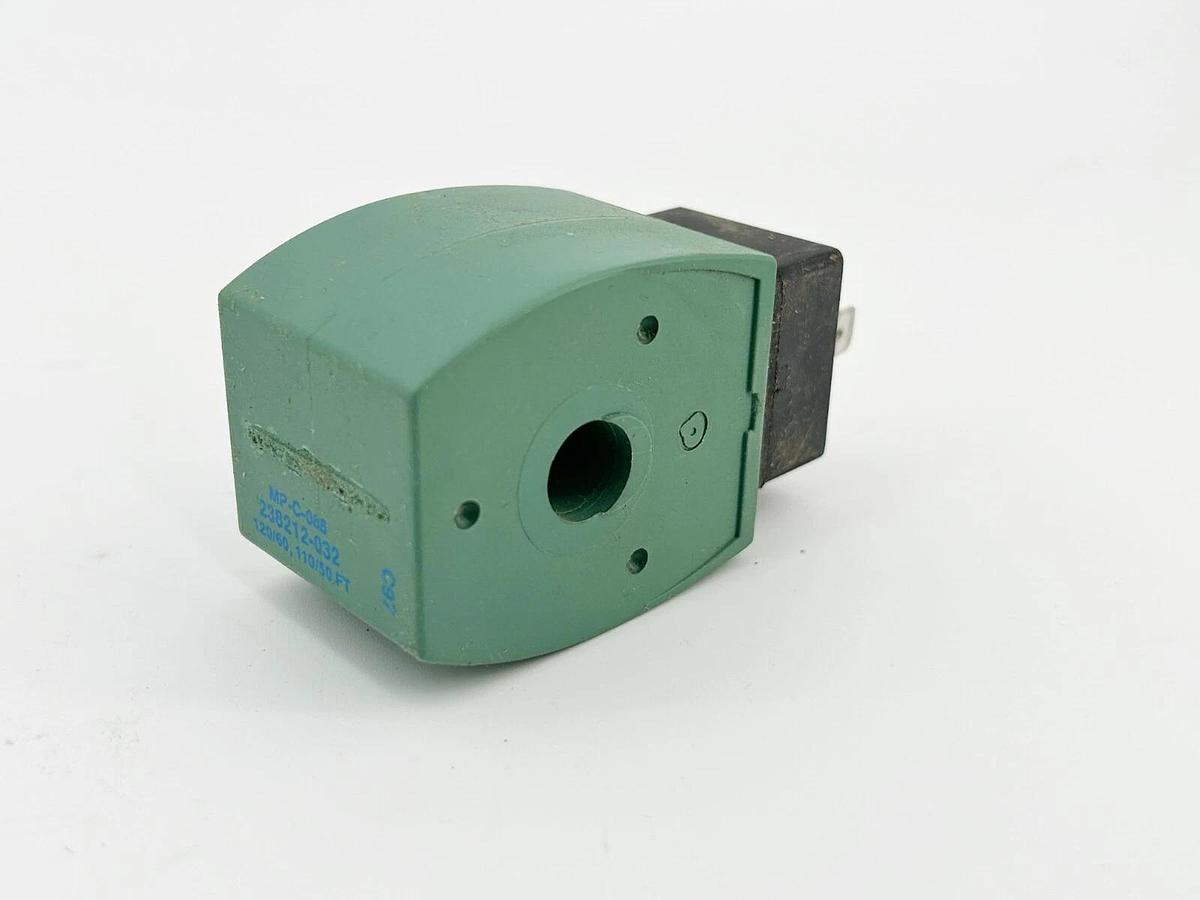 New Asco 238212-032 Solenoid Valve Coil Spade Terminals 120V 60Hz 8.1W 3 Pin