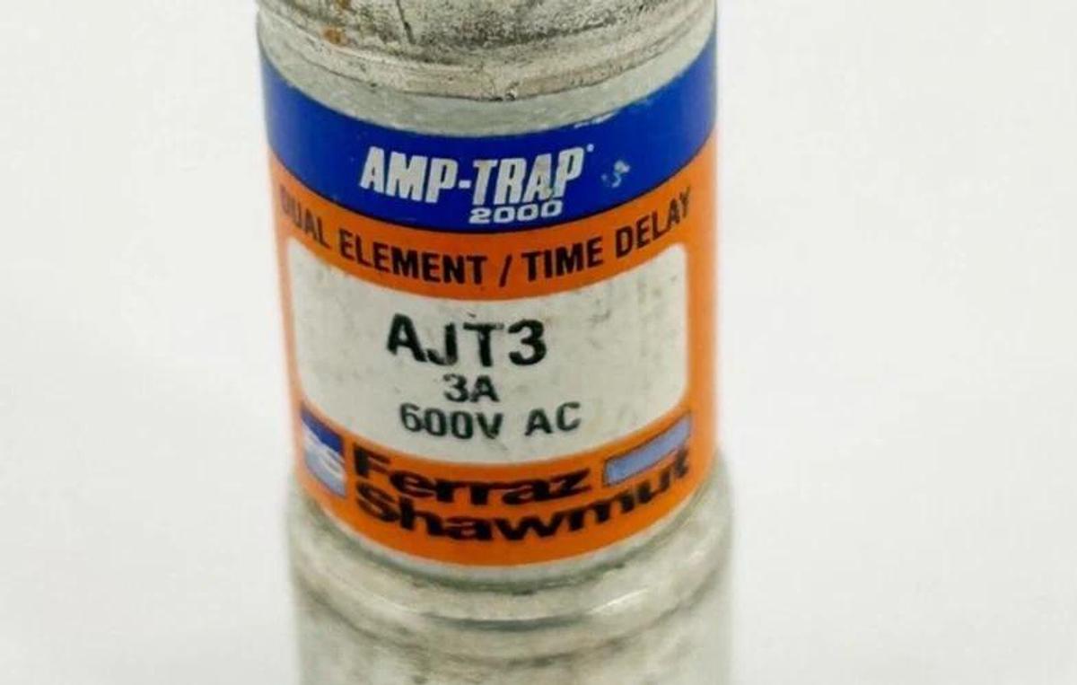 New Lot of 3 Ferraz Shawmut Dual Element Time Delay Fuse 3A 600V