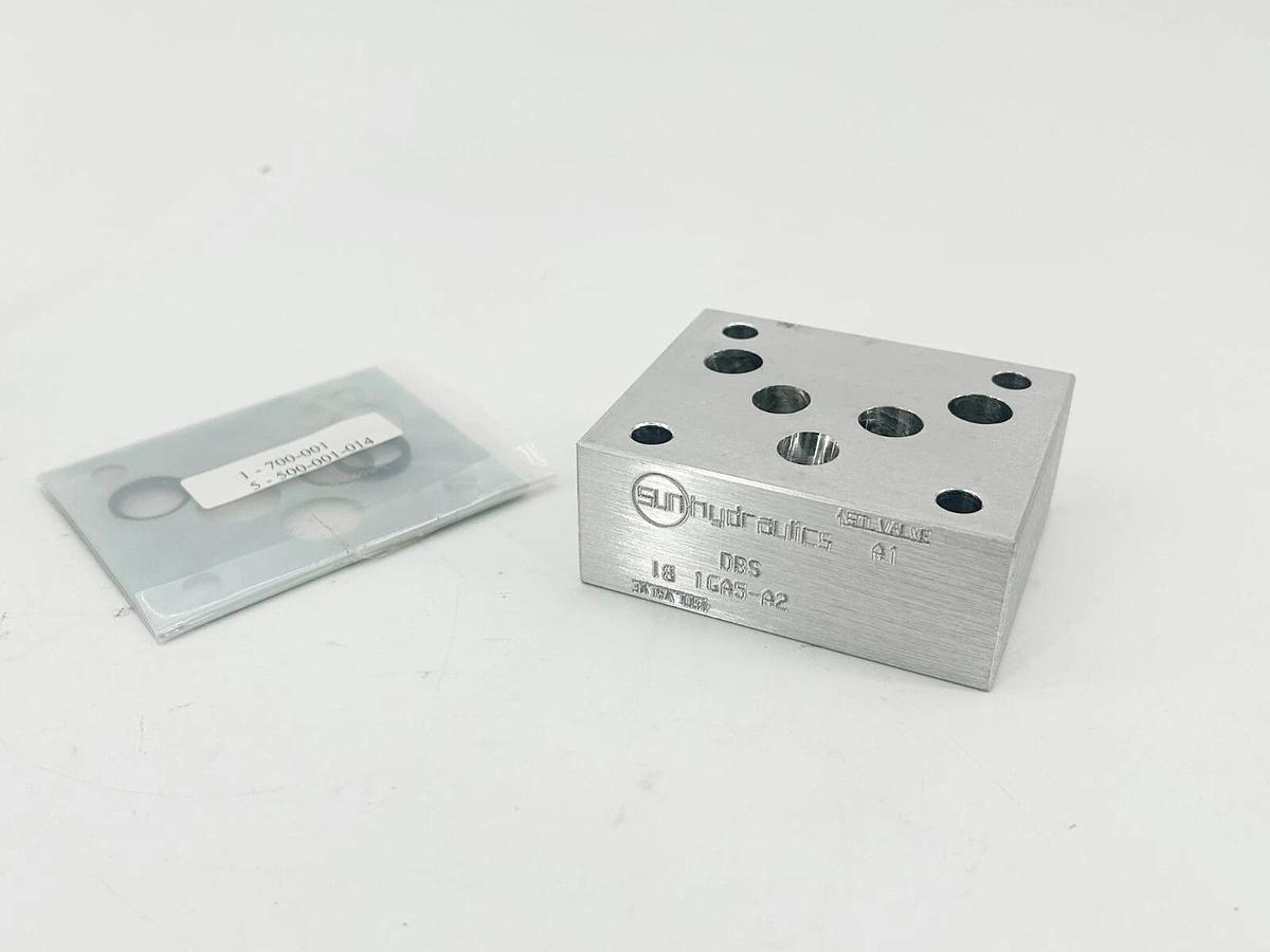 New Sun Hydraulics DBS Sandwich Manifold