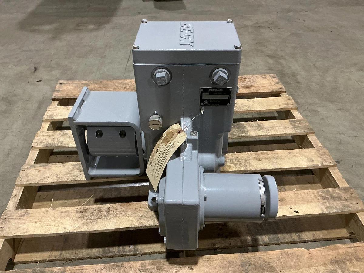 Used Beck 11-369 Rotary Actuator 1PH 120V 60HZ 110VA 20-2705-21